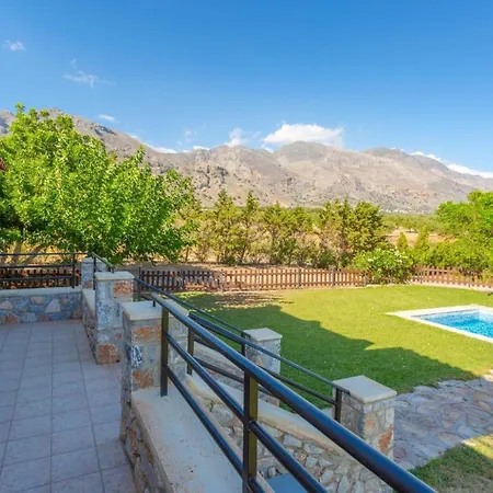 Spiros Beach Villa Frangocastelo Exterior photo